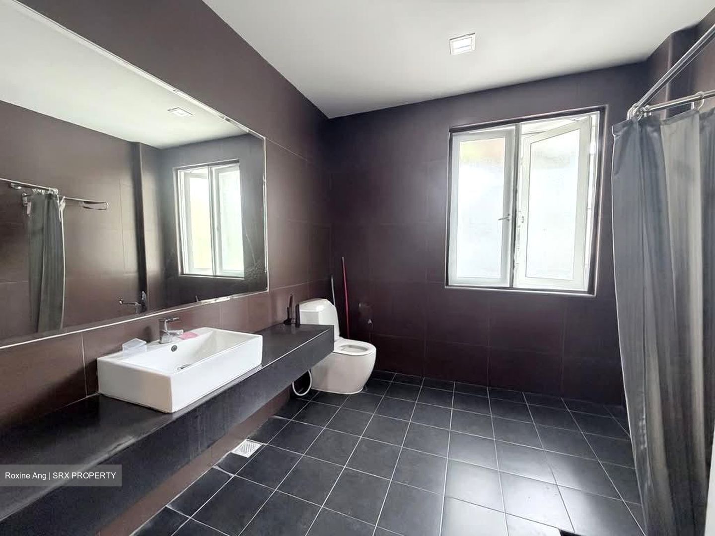 Sembawang Hills Estate (D20), Detached #559353191